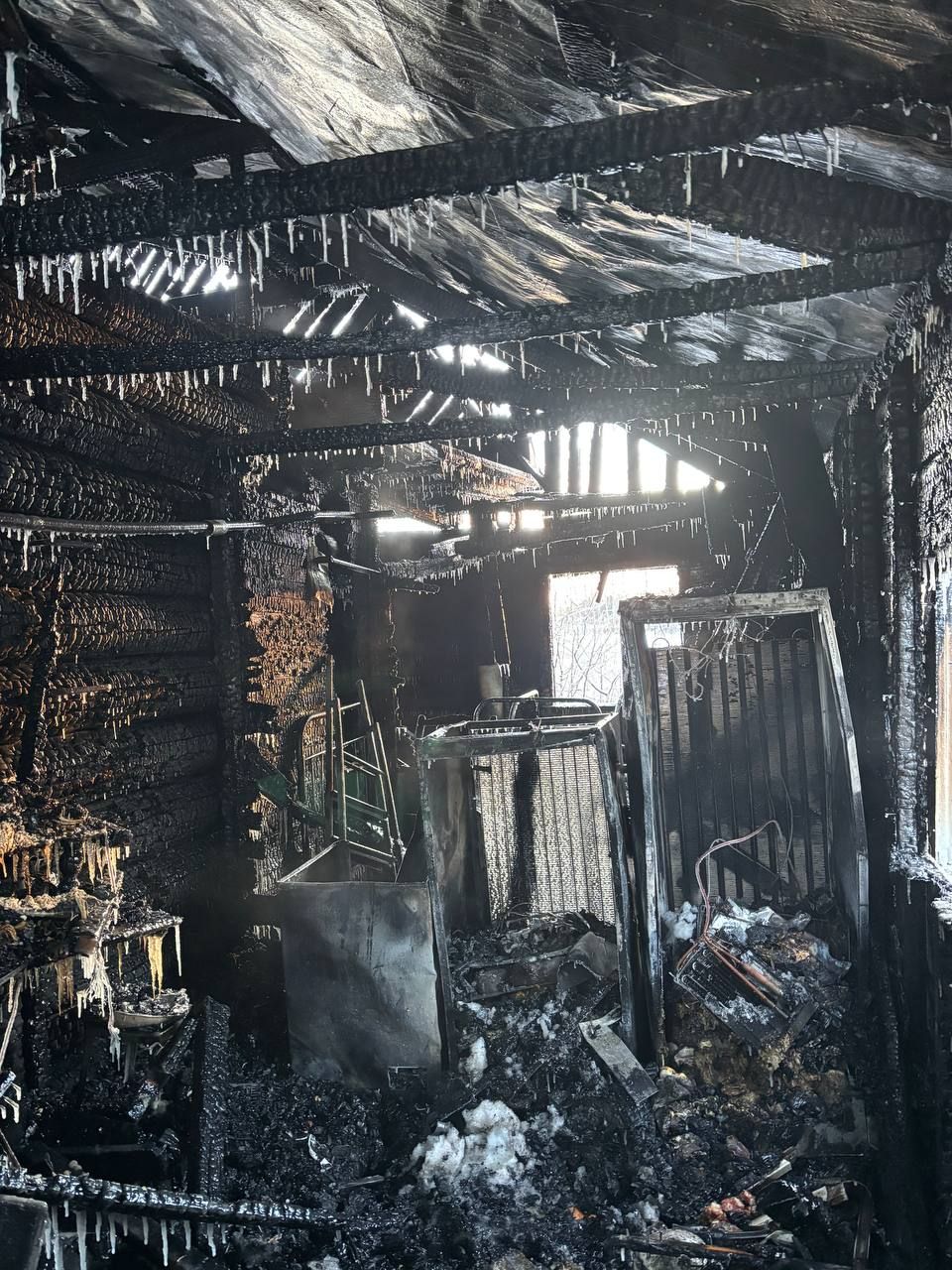 Йорт хуҗасының туган көнендә янгын: Кукмарада туңдыргыч шартлаган