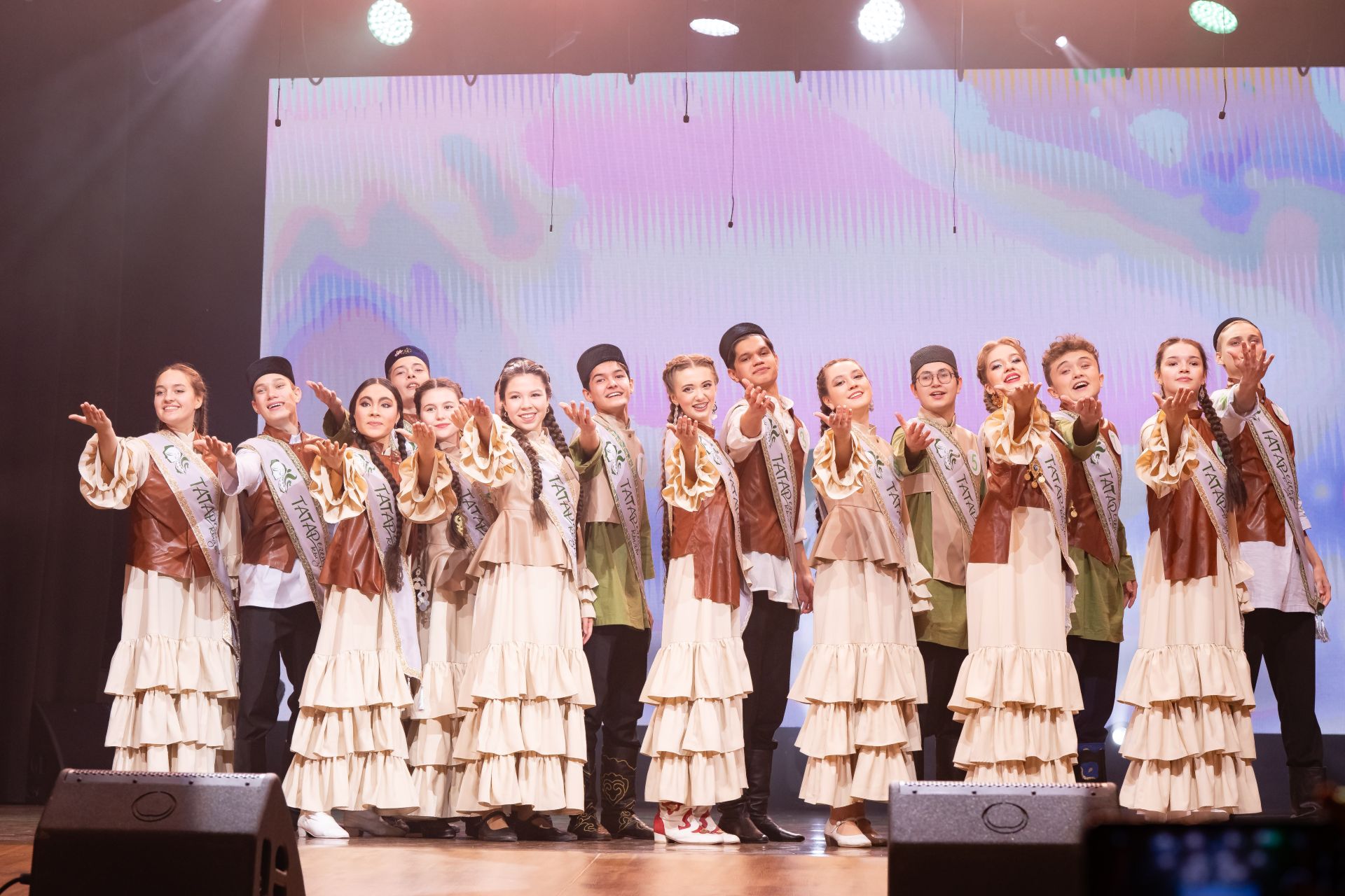 «Татар кызы, Татар егете – 2025» бәйгесенең җиңүчеләре кем булыр?