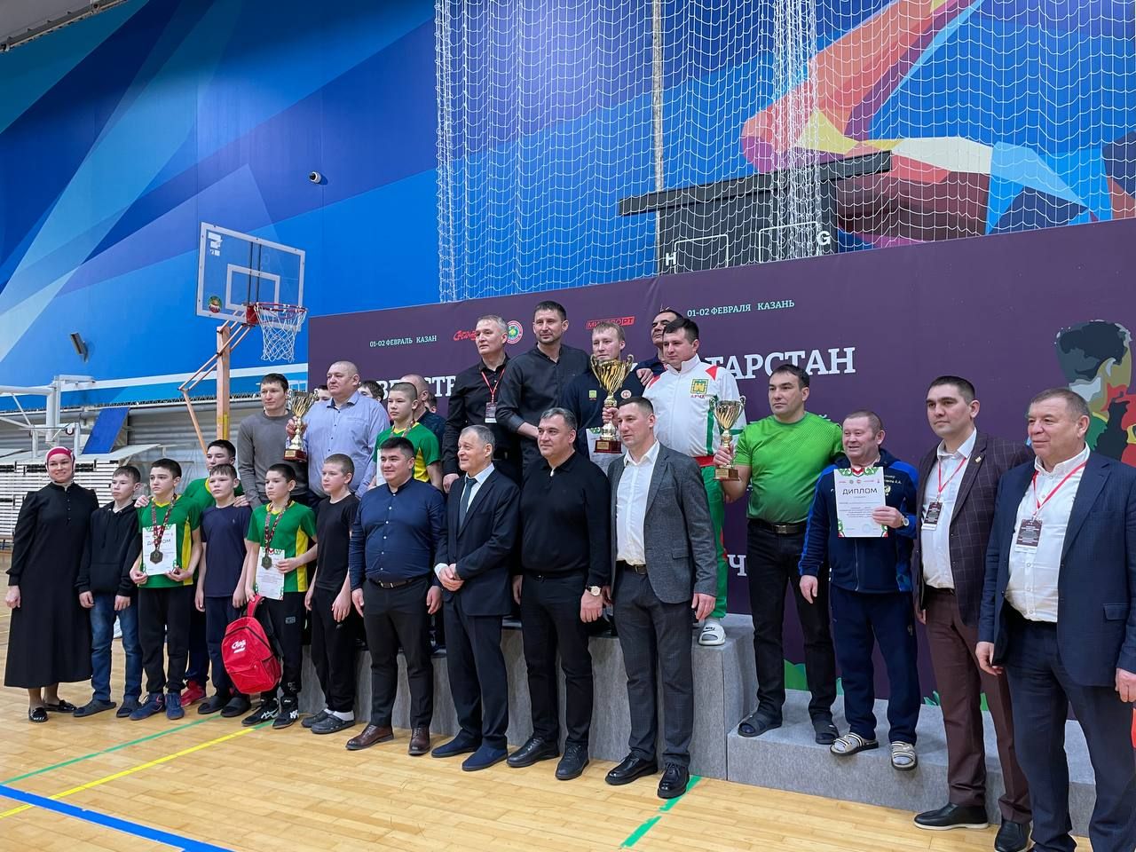 Яшьләргә, оештыручыларга, иганәчеләргә: туктамагыз, дәвам итегез!