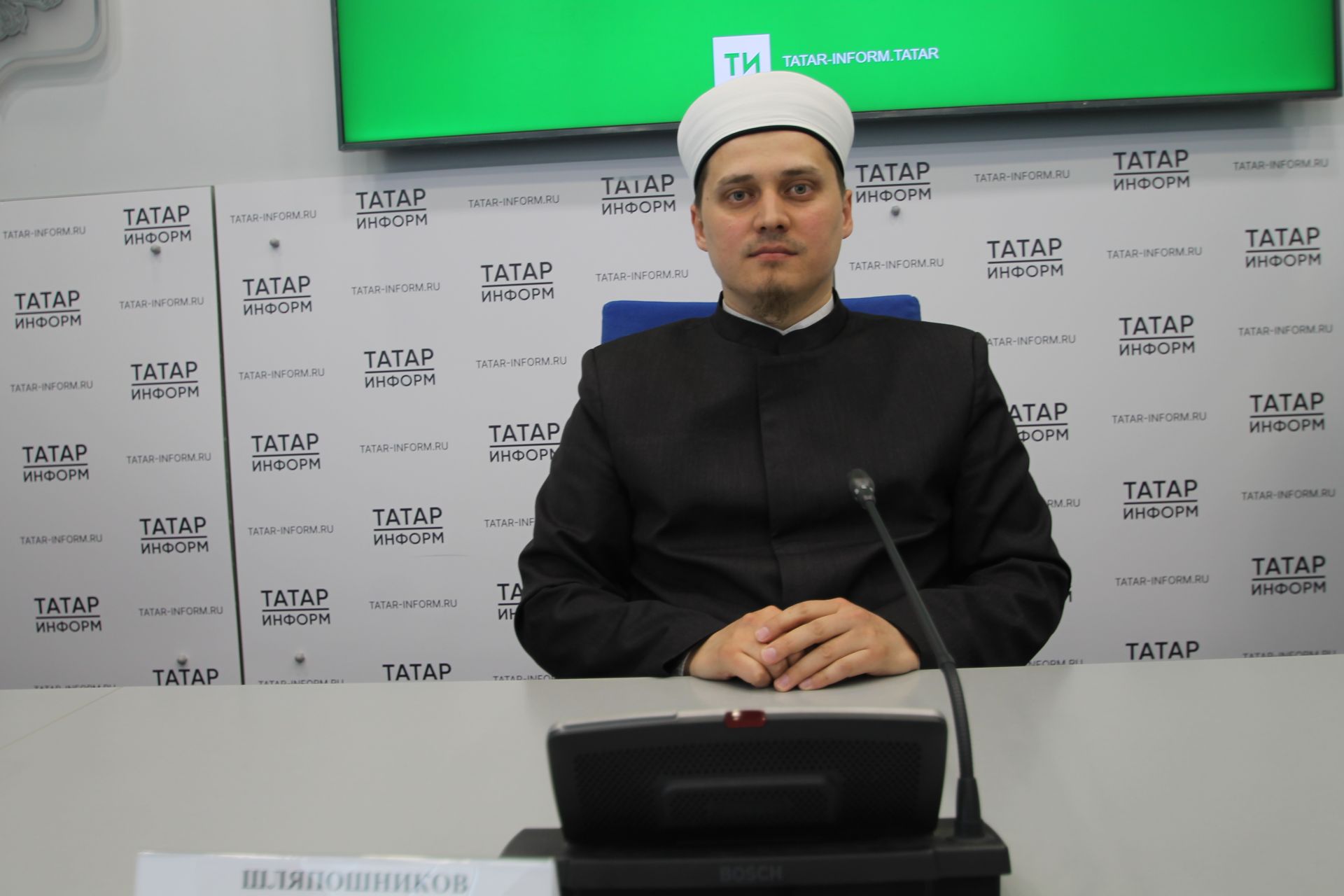 “Хәләл” дигән ризыкларны мөселманнар да һәм христианнар да теләп сатып ала