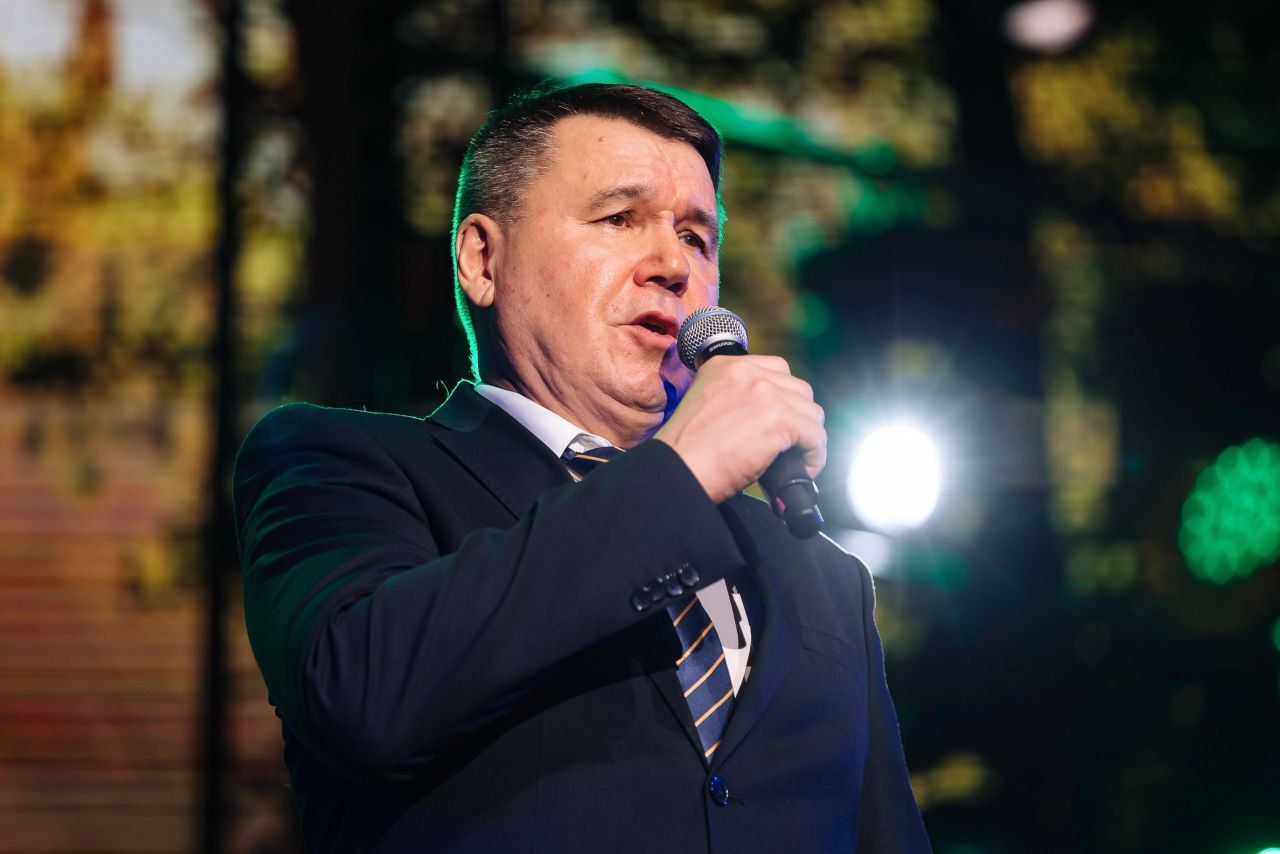 Очучылыктан сәхнәгә: «Тамашачы җыю кыенрак»