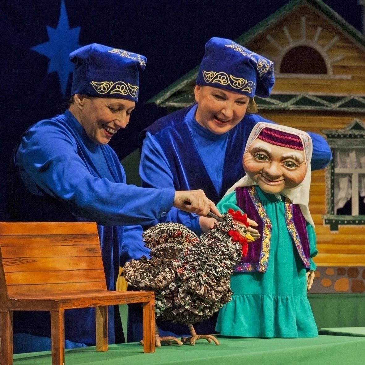 40 ел “Әкият” театрында эшләгән Гөлнур Габдрахманова: «Таяклы курчаклар белән уйнау җайлырак»