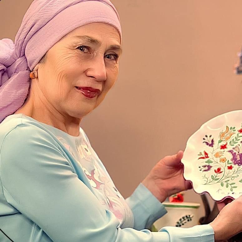 Балчыктан эшләнмәләр ясау белән 10 елдан артык шөгыльләнә