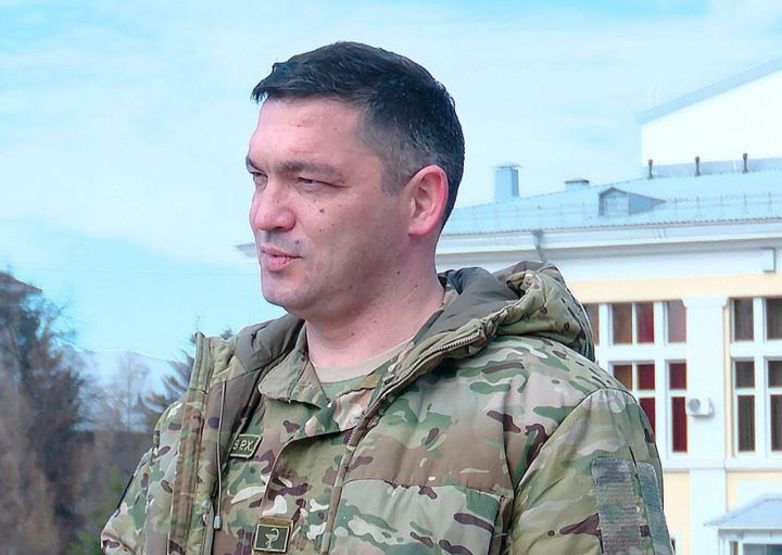 «Уйларым белән алгы сызыктагы хәрбиләр янында»