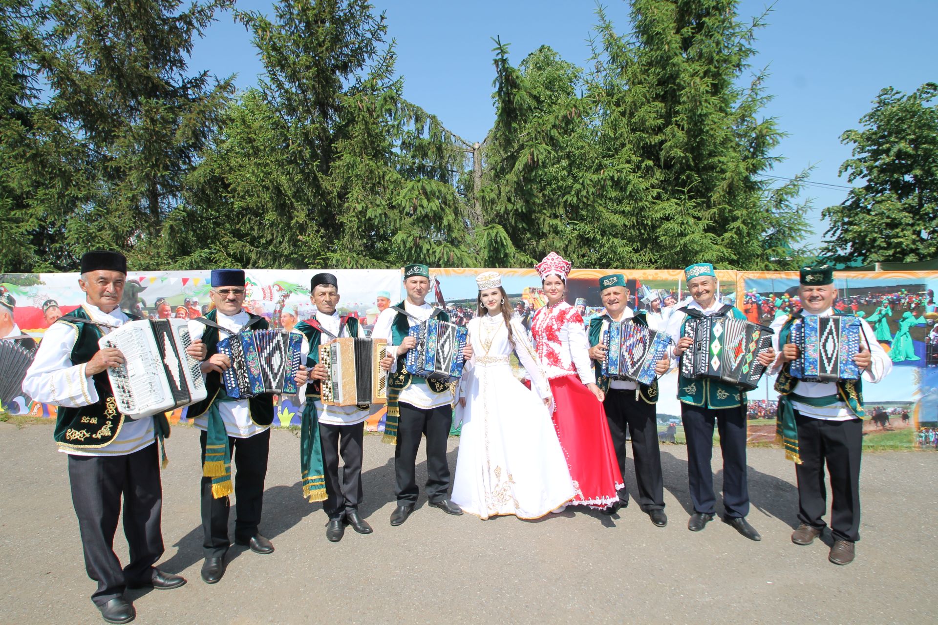 Белоруссия вәкилләре Балык Бистәсе Сабан туена кызыгыплар үлә инде