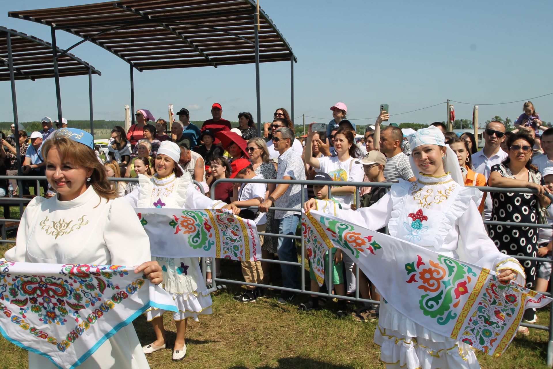 Белоруссия вәкилләре Балык Бистәсе Сабан туена кызыгыплар үлә инде