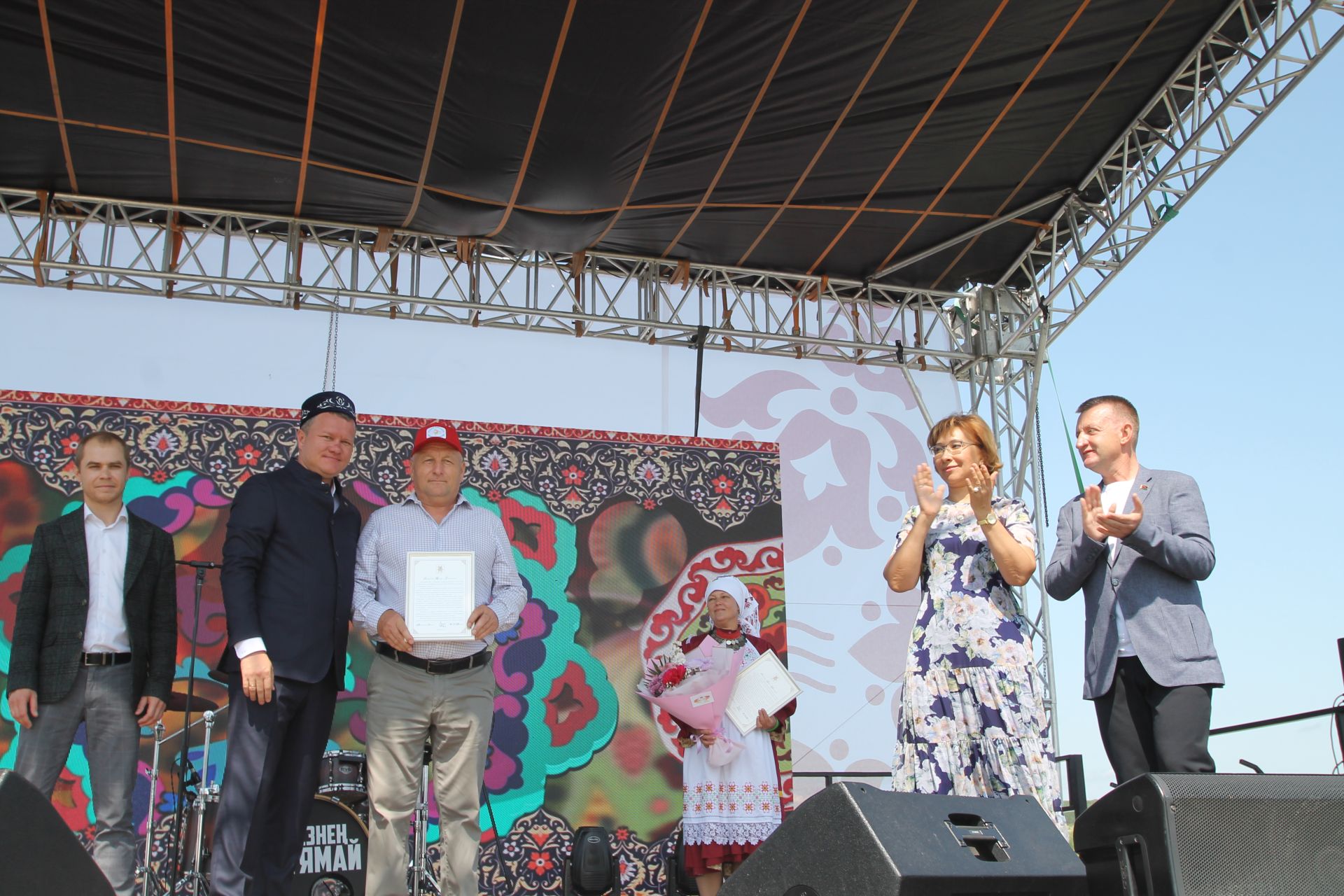 Белоруссия вәкилләре Балык Бистәсе Сабан туена кызыгыплар үлә инде