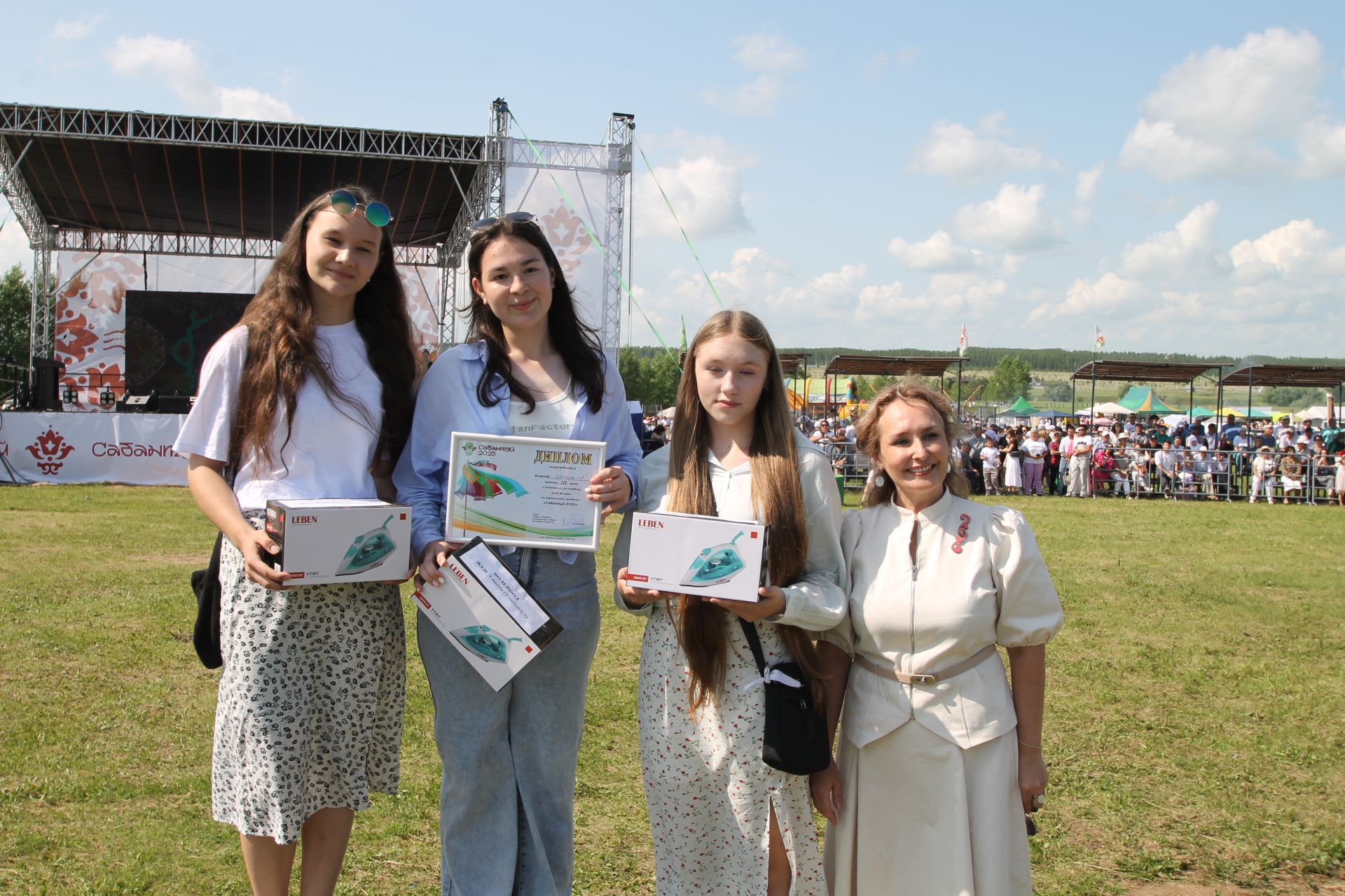 Белоруссия вәкилләре Балык Бистәсе Сабан туена кызыгыплар үлә инде