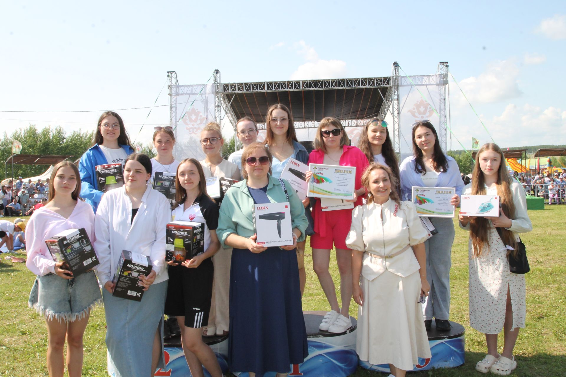 Белоруссия вәкилләре Балык Бистәсе Сабан туена кызыгыплар үлә инде