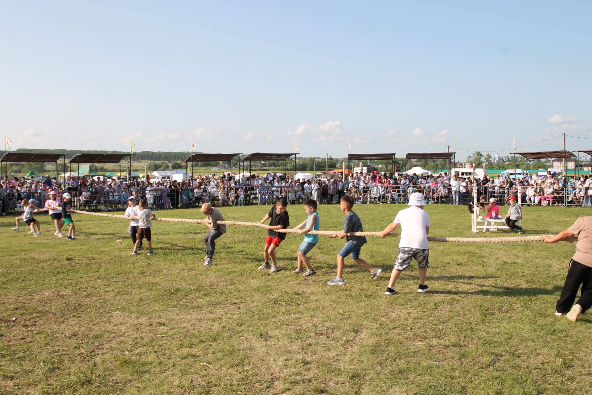 Белоруссия вәкилләре Балык Бистәсе Сабан туена кызыгыплар үлә инде