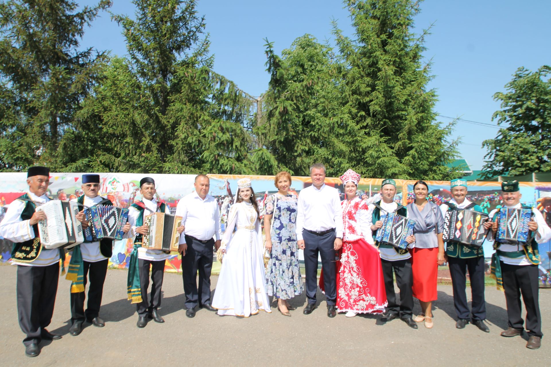 Белоруссия вәкилләре Балык Бистәсе Сабан туена кызыгыплар үлә инде