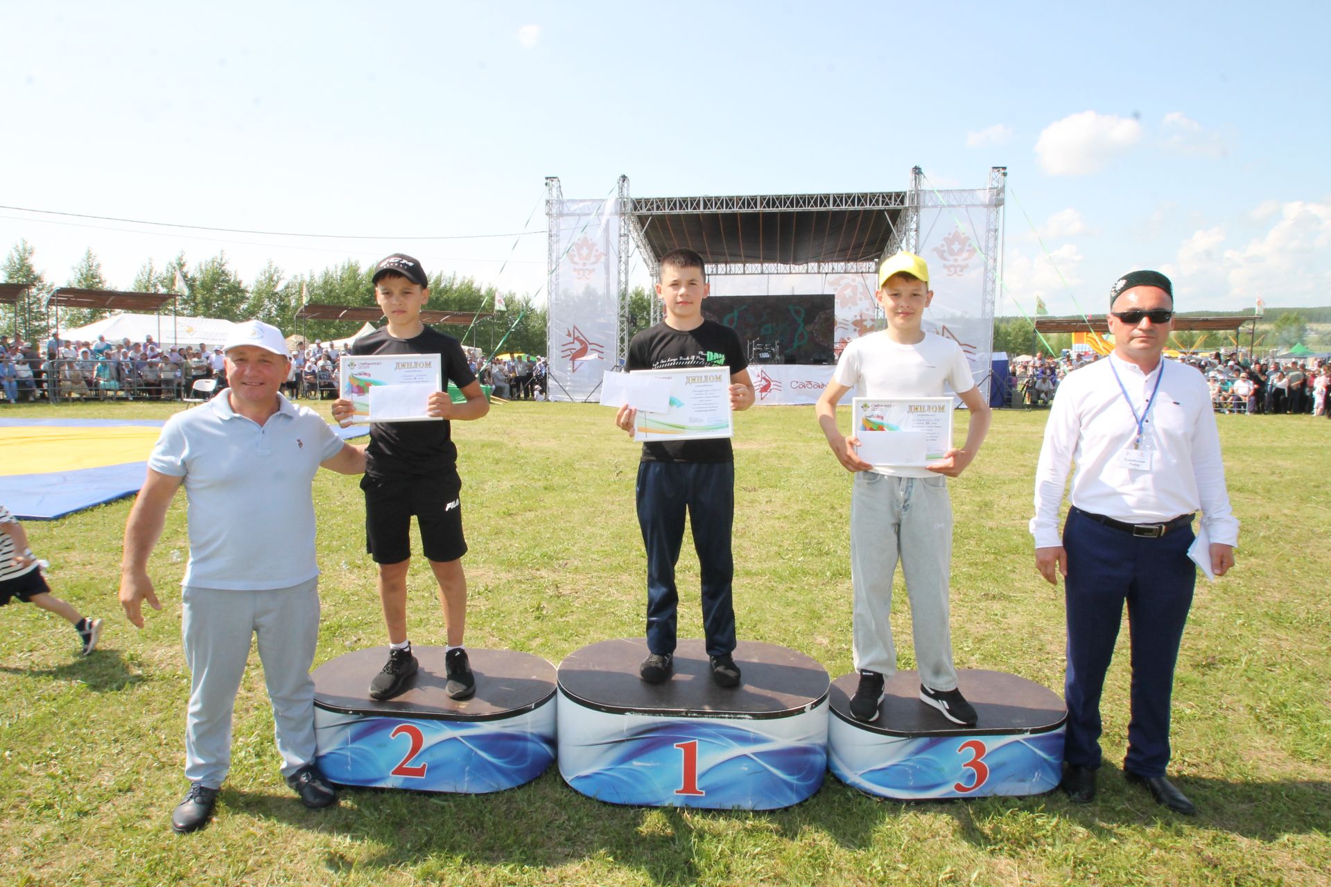 Белоруссия вәкилләре Балык Бистәсе Сабан туена кызыгыплар үлә инде