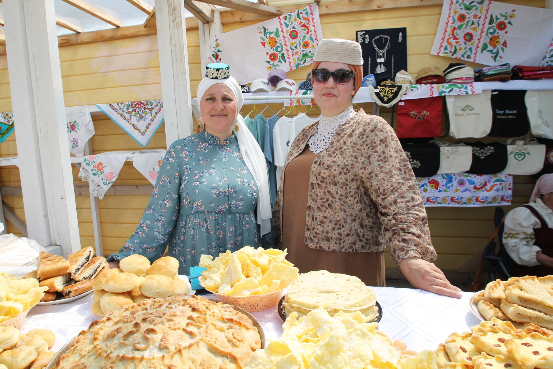 Белоруссия вәкилләре Балык Бистәсе Сабан туена кызыгыплар үлә инде