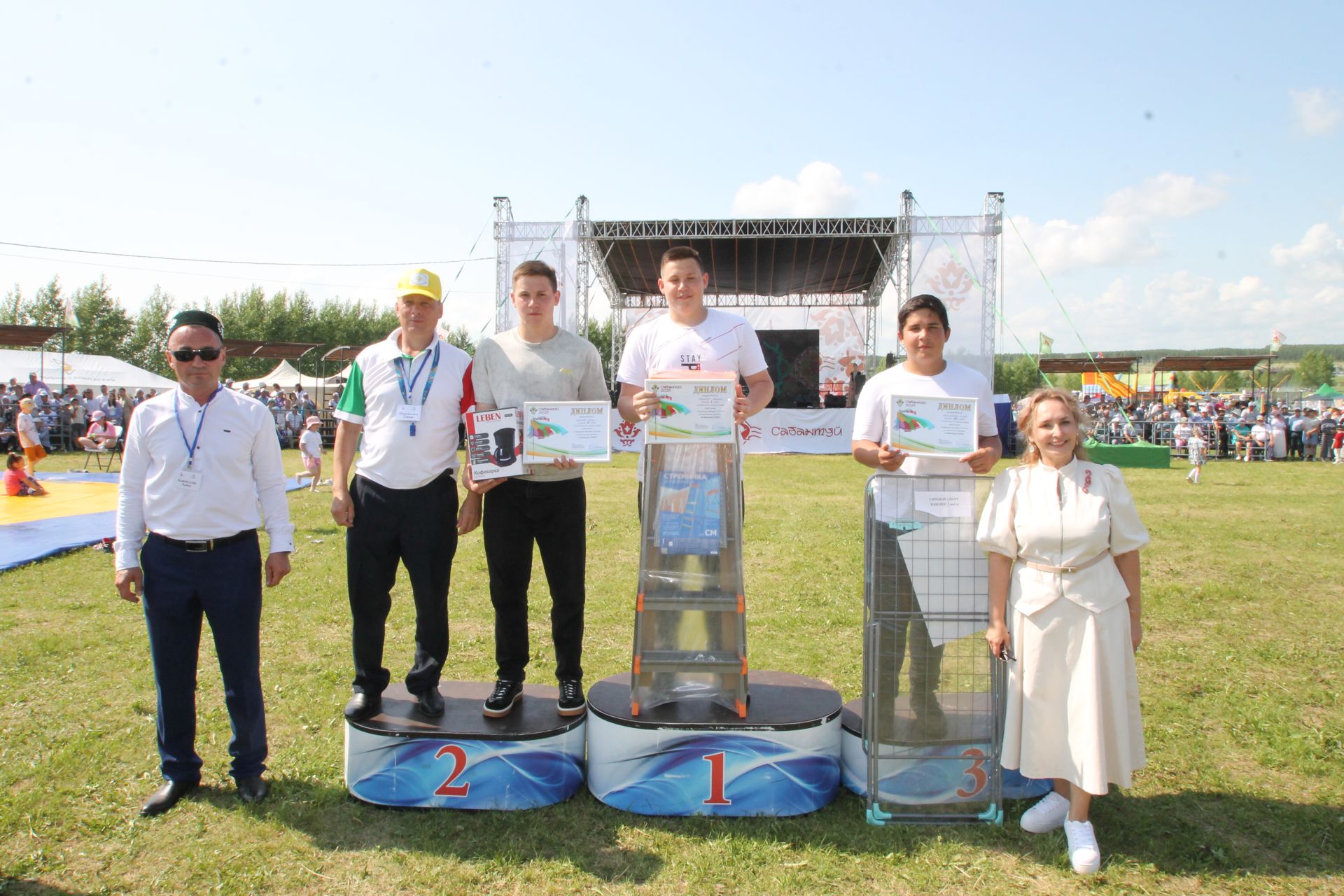 Белоруссия вәкилләре Балык Бистәсе Сабан туена кызыгыплар үлә инде