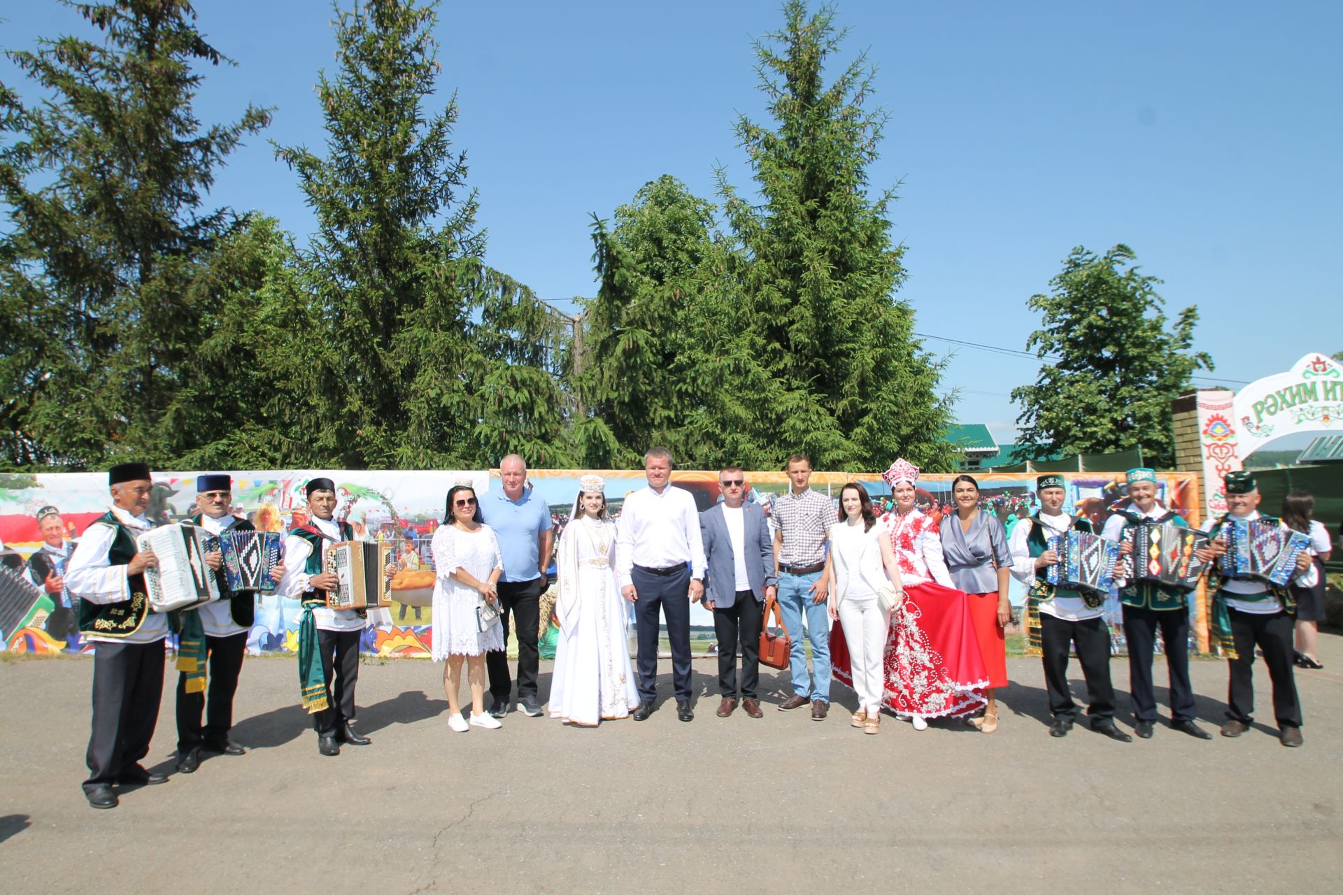 Белоруссия вәкилләре Балык Бистәсе Сабан туена кызыгыплар үлә инде