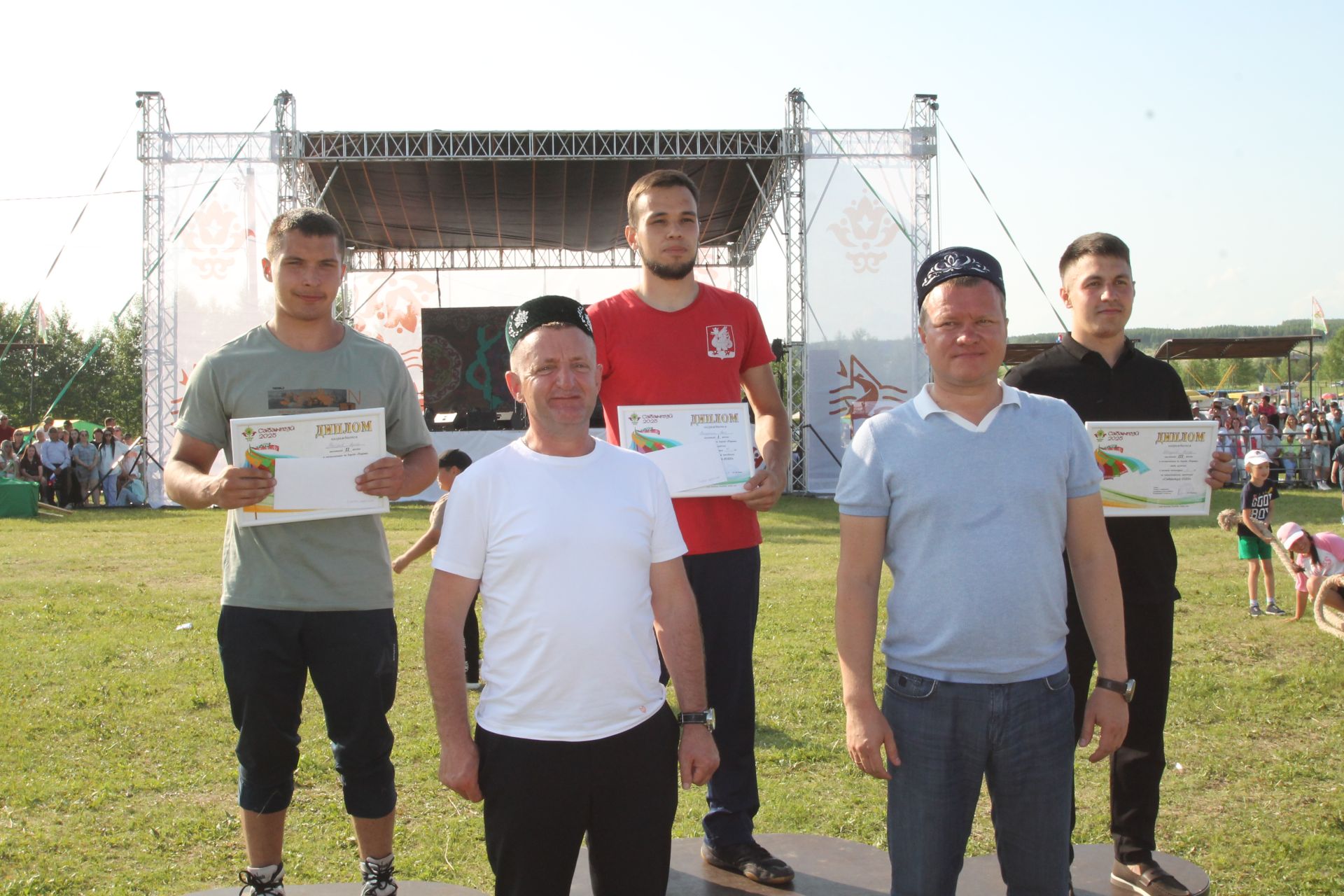 Белоруссия вәкилләре Балык Бистәсе Сабан туена кызыгыплар үлә инде