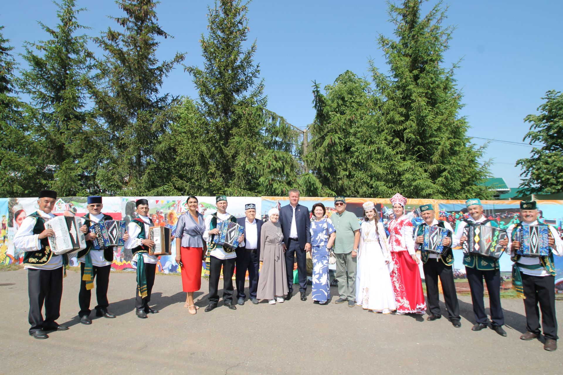 Белоруссия вәкилләре Балык Бистәсе Сабан туена кызыгыплар үлә инде