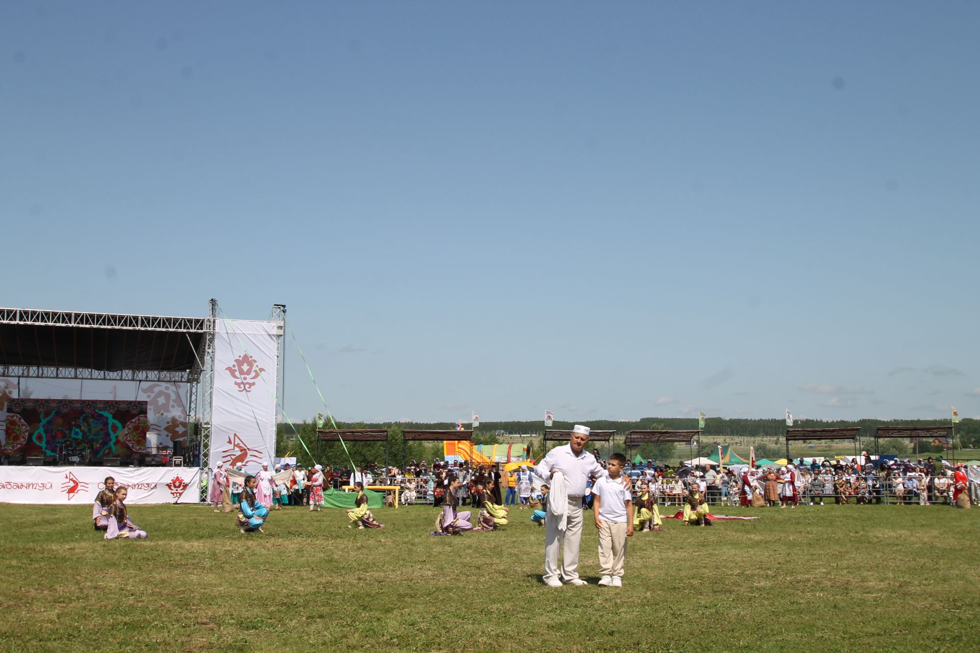 Белоруссия вәкилләре Балык Бистәсе Сабан туена кызыгыплар үлә инде