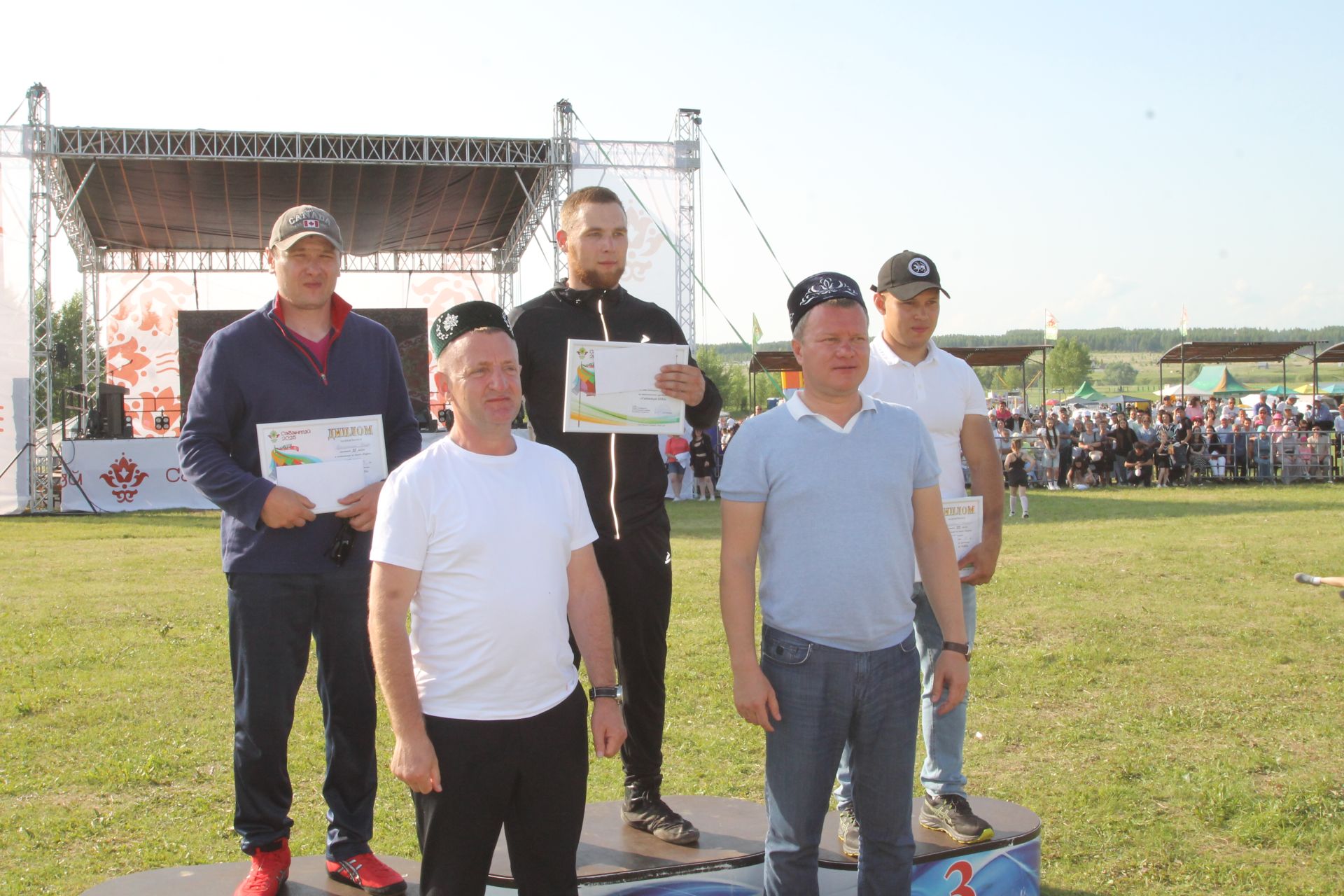 Белоруссия вәкилләре Балык Бистәсе Сабан туена кызыгыплар үлә инде