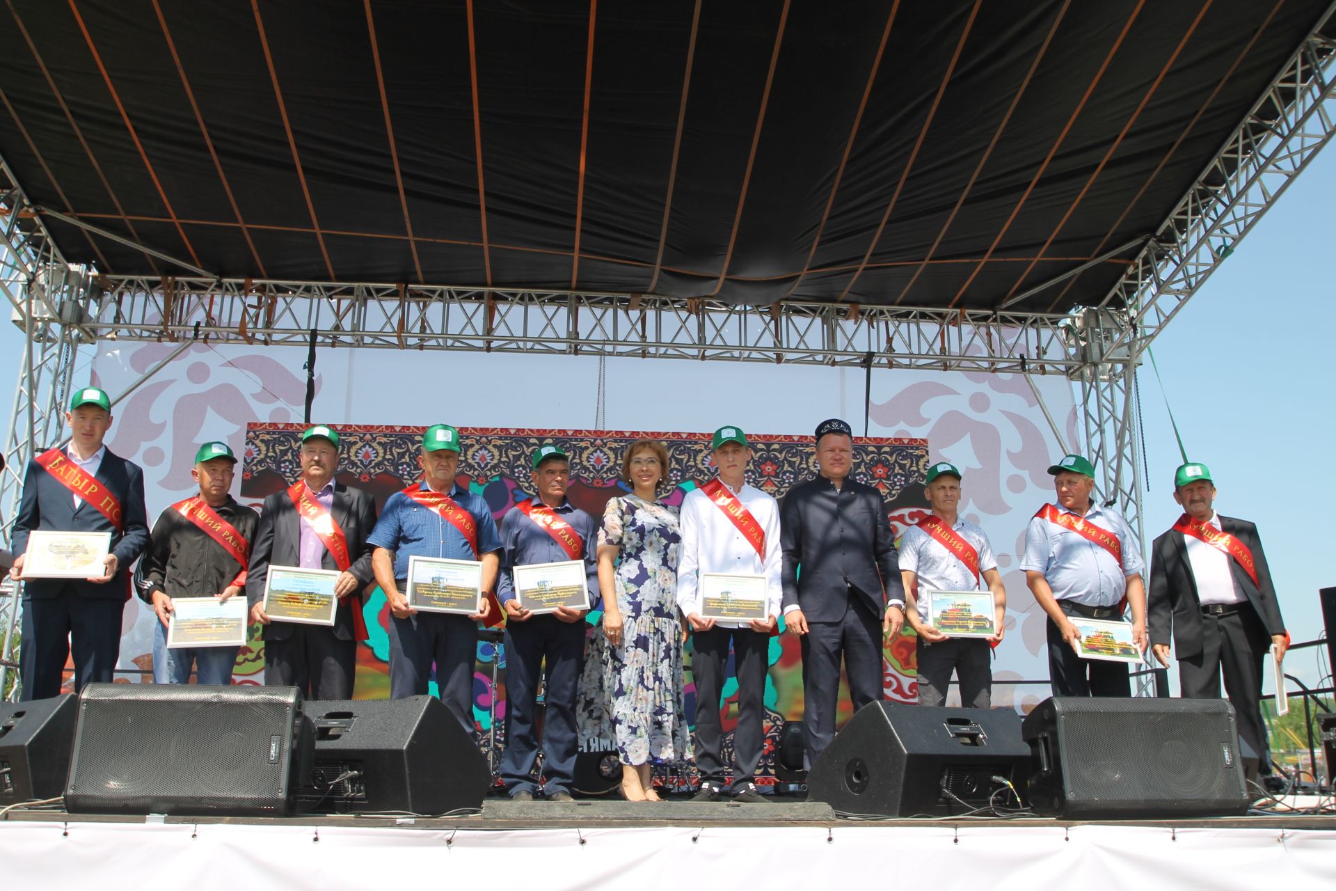 Белоруссия вәкилләре Балык Бистәсе Сабан туена кызыгыплар үлә инде