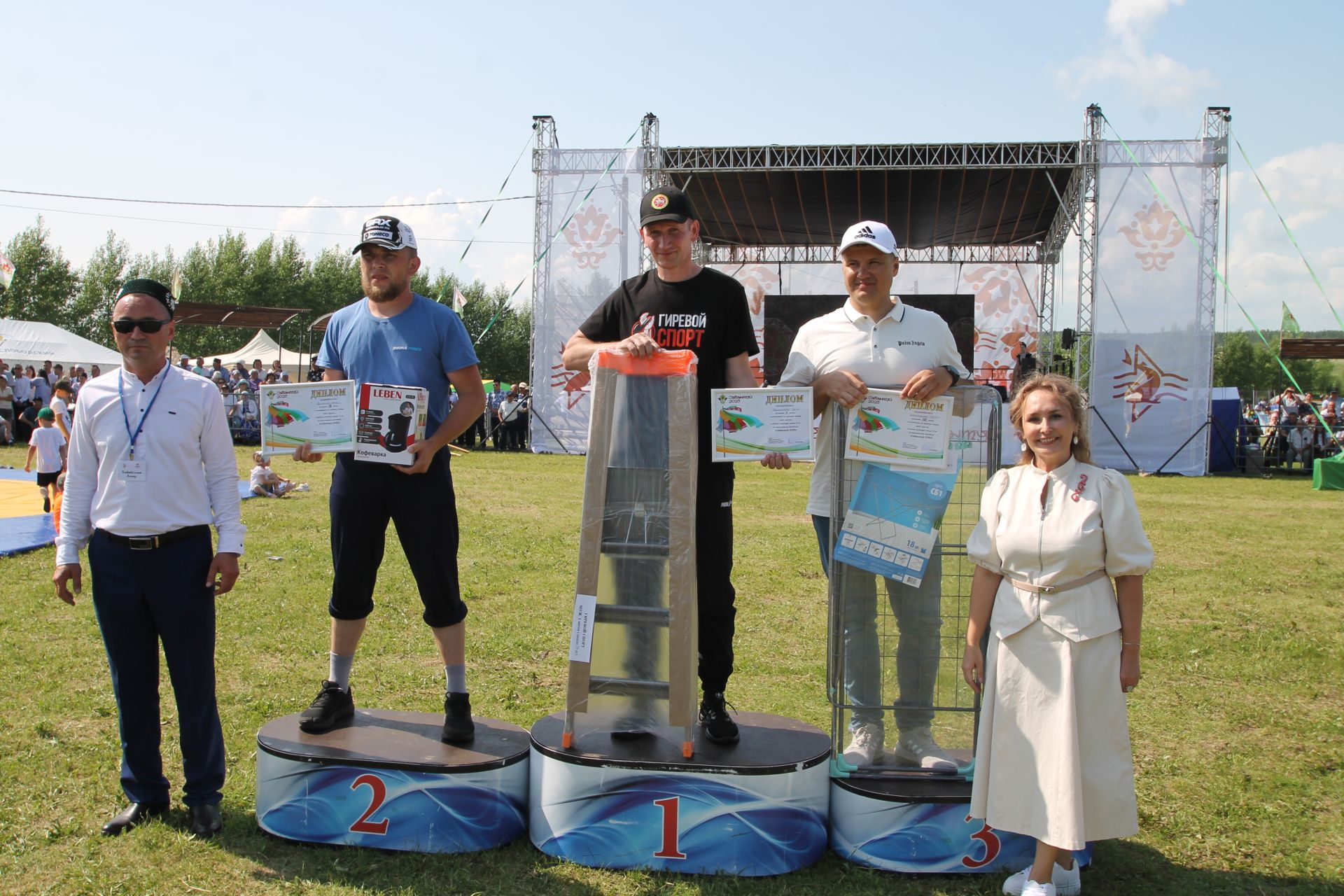 Белоруссия вәкилләре Балык Бистәсе Сабан туена кызыгыплар үлә инде