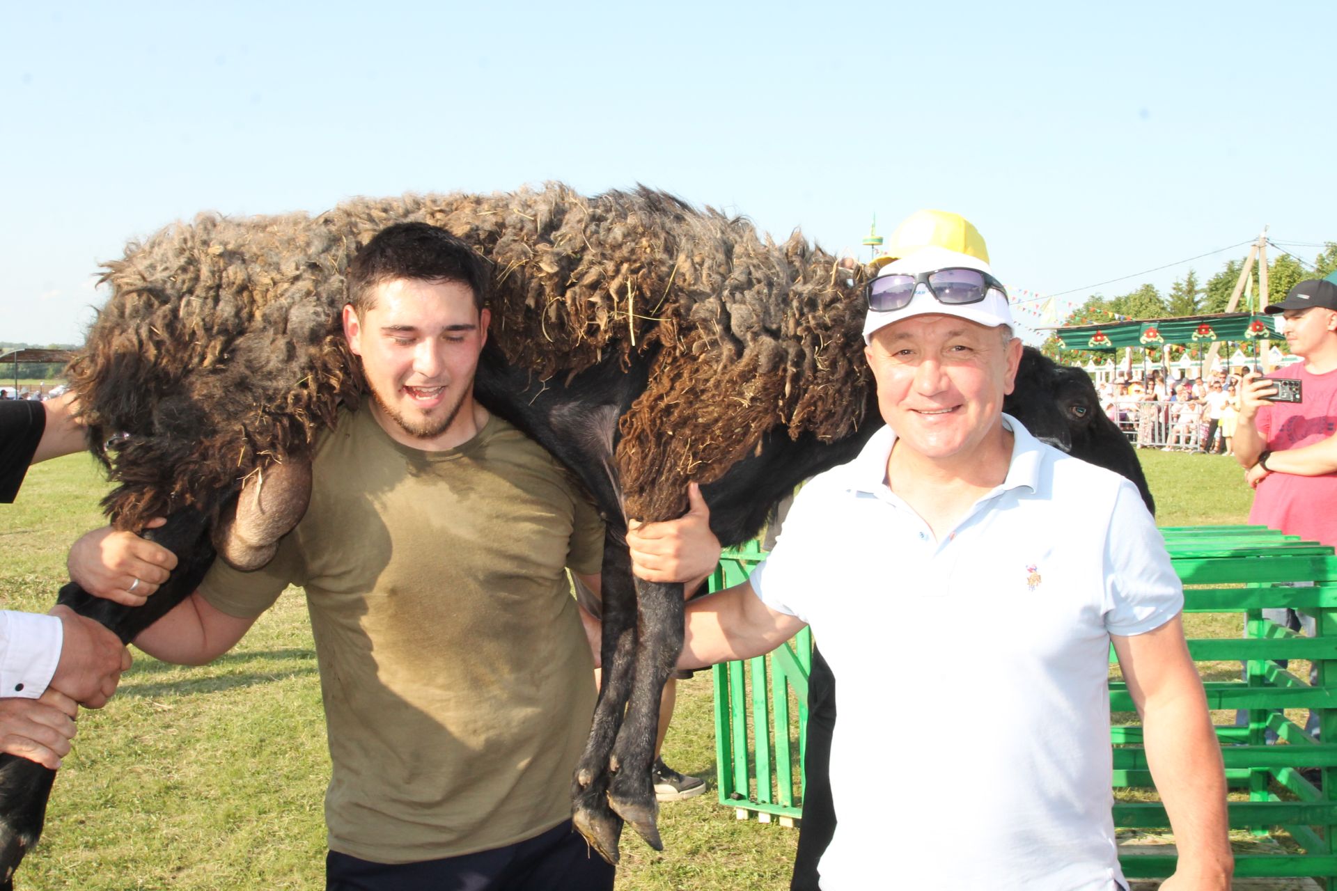 Белоруссия вәкилләре Балык Бистәсе Сабан туена кызыгыплар үлә инде