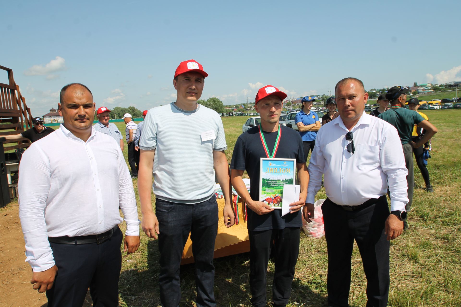 Белоруссия вәкилләре Балык Бистәсе Сабан туена кызыгыплар үлә инде