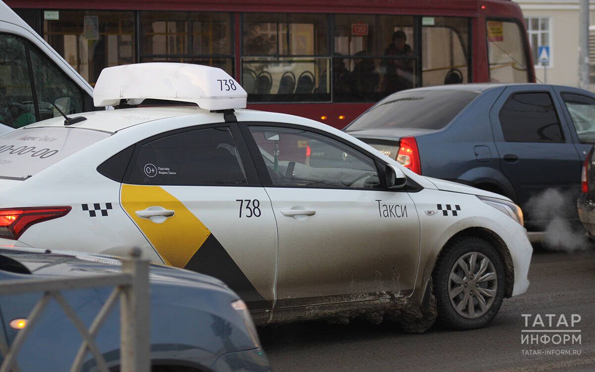 Социаль такси хезмәтеннән кем файдалана ала?