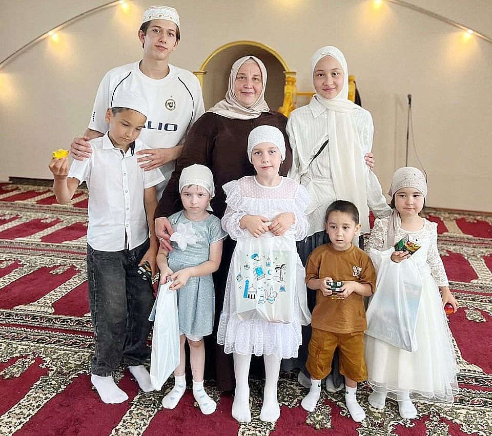 “Бишектән алып ләхеткә кадәр гыйлем алырга кирәк”