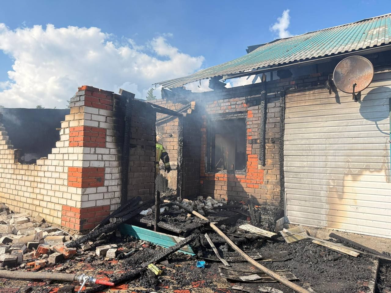 «Намаз китапларым, Коръәннең почмаклары гына каралган – исән калган әйберләр дә шулар...»