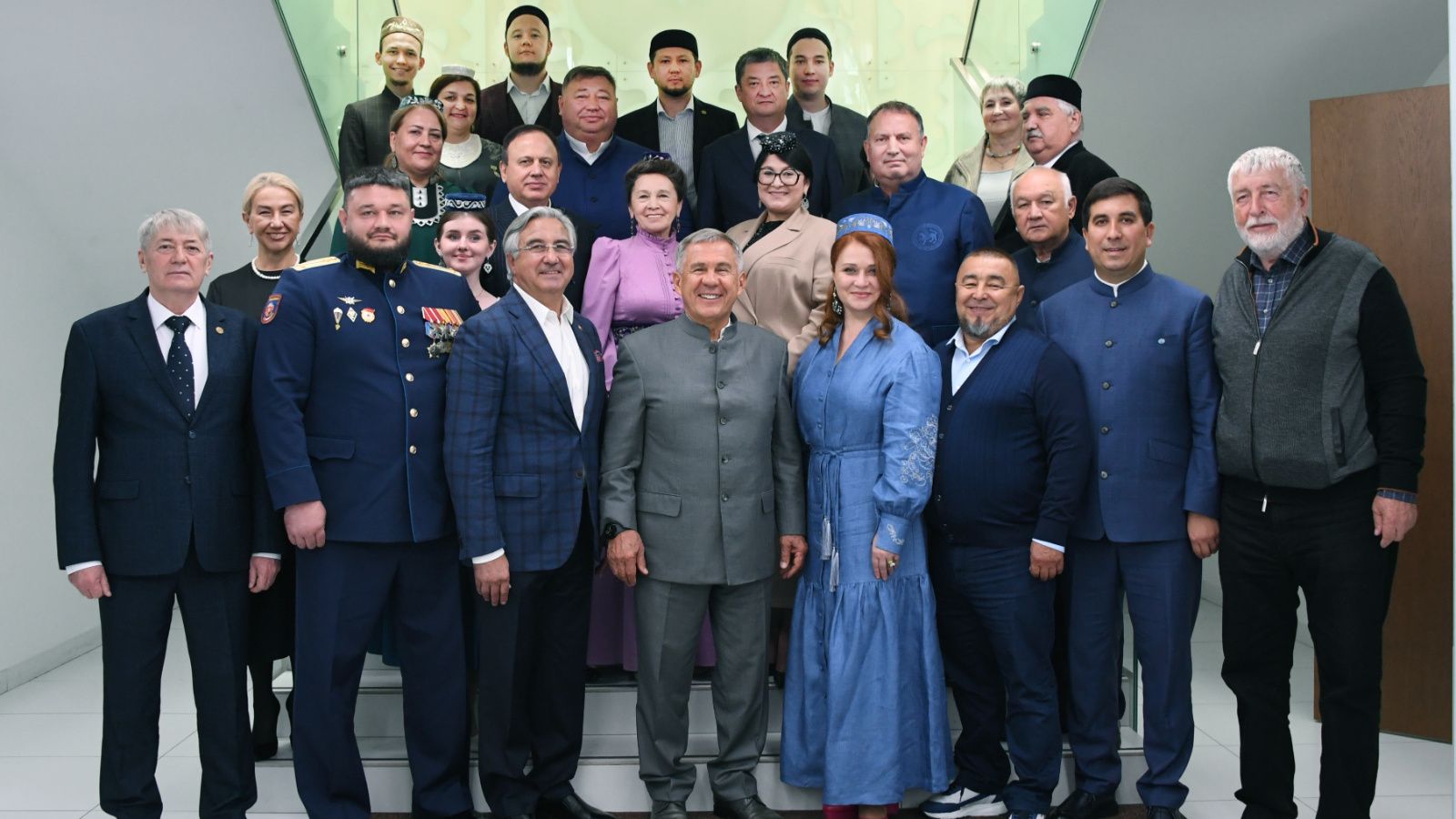 Рөстәм Миңнеханов Бөтендөнья татар конгрессының «Милләт җыены» делегатлары белән очрашты