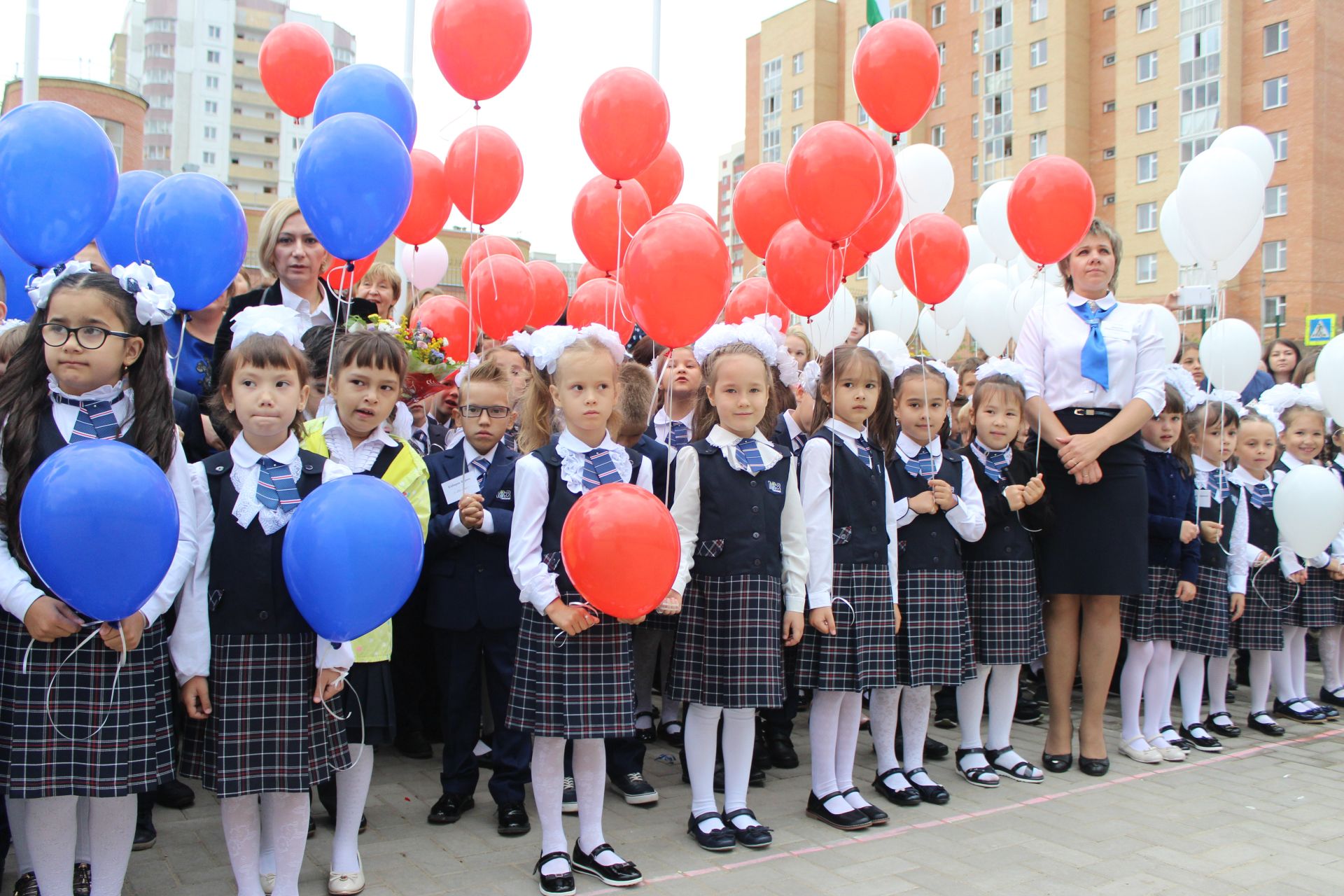 ТР мәгариф һәм фән министры Илсур Һадиуллинның Белем көне белән котлавы