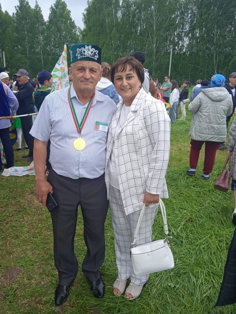 «Безнең класс балаларының гомерен саклап калды. Ә күрше класста үзенең улы үлеп яткан»