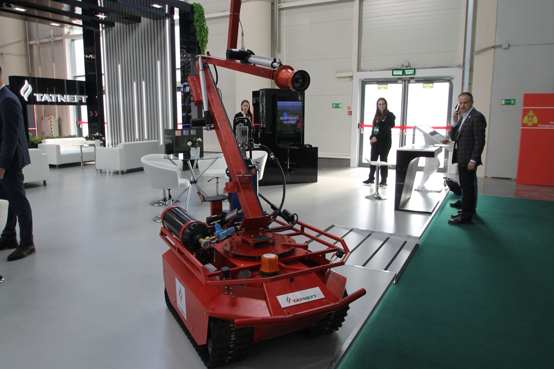 Татарстан 2030 елга “ясалма акыл” кочагында калачак. Бу куркыныч хәл түгелме икән?