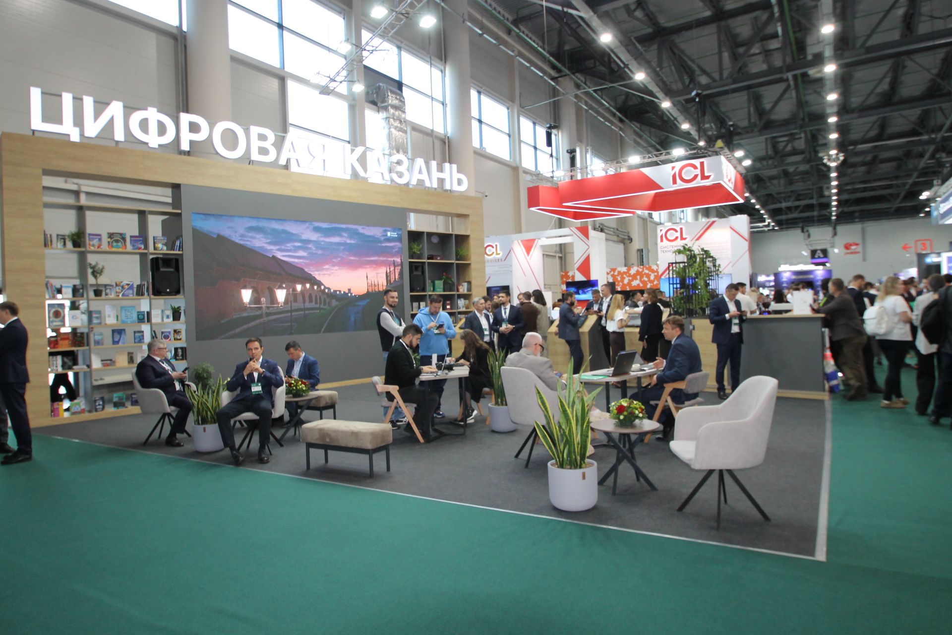 Татарстан 2030 елга “ясалма акыл” кочагында калачак. Бу куркыныч хәл түгелме икән?