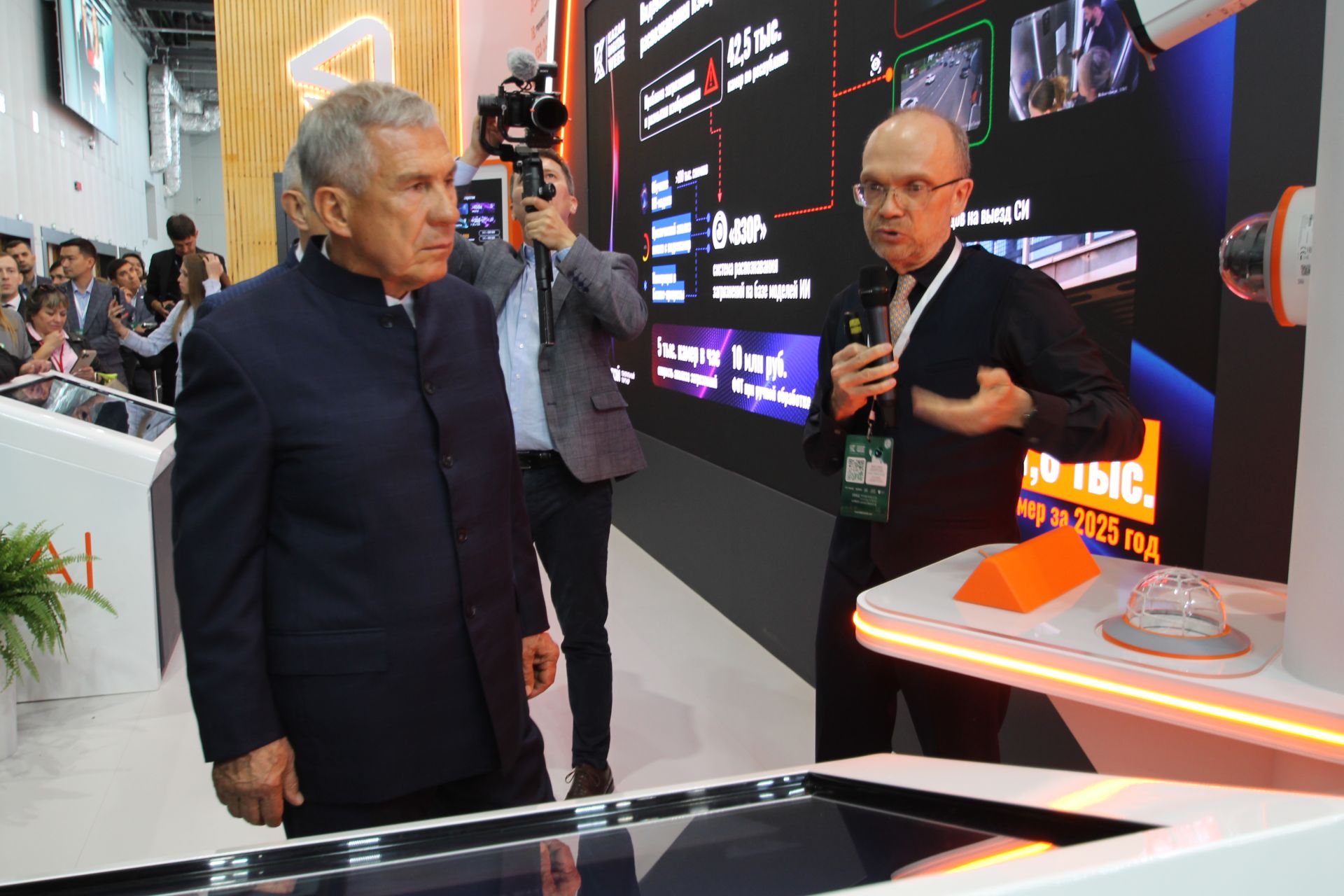 Татарстан 2030 елга “ясалма акыл” кочагында калачак. Бу куркыныч хәл түгелме икән?