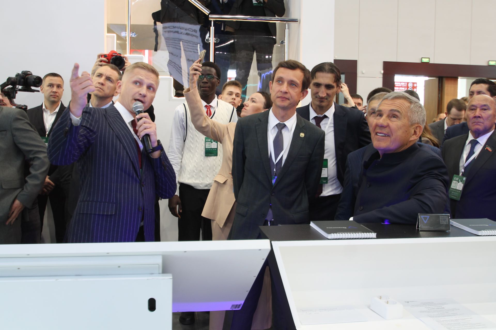 Татарстан 2030 елга “ясалма акыл” кочагында калачак. Бу куркыныч хәл түгелме икән?