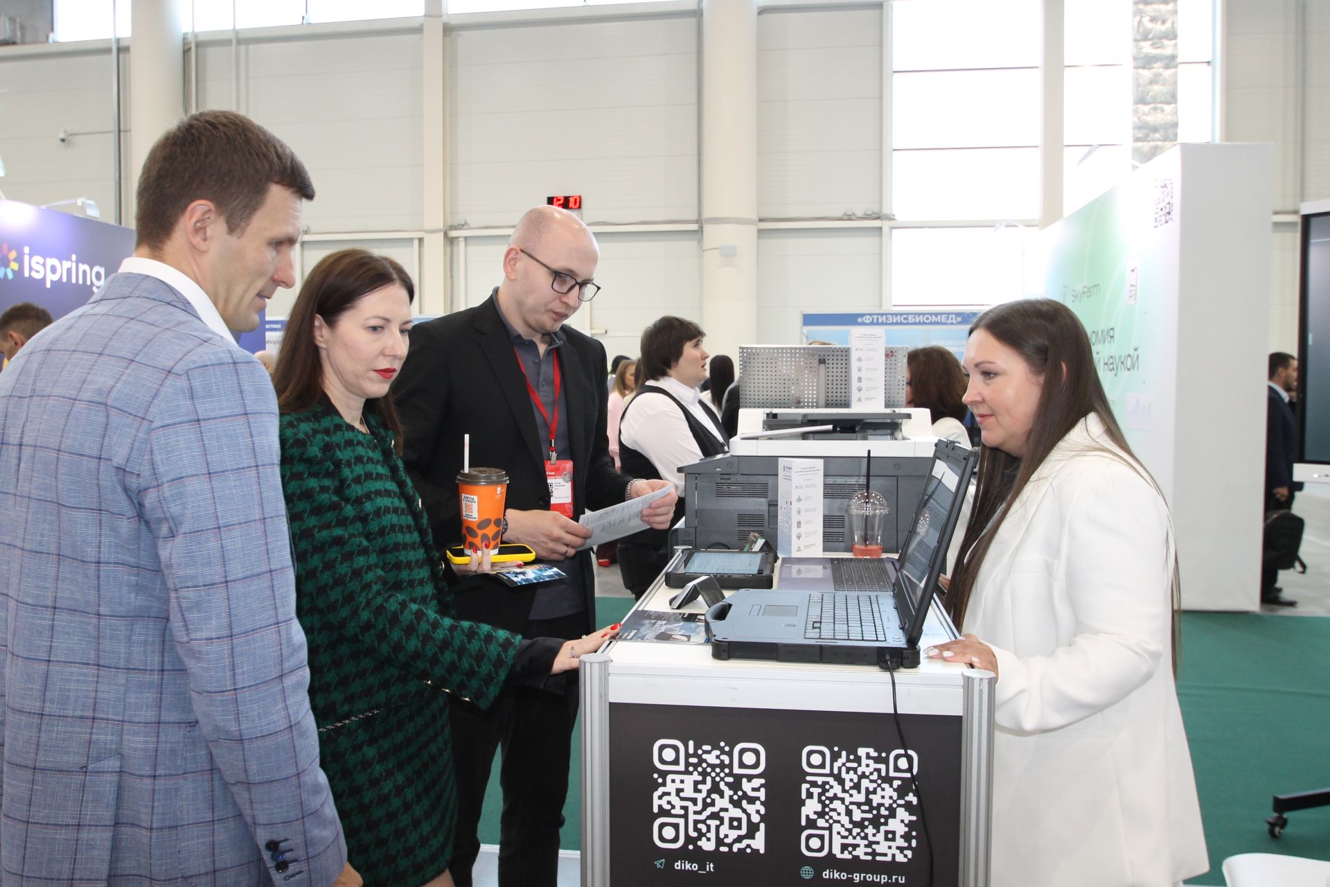 Татарстан 2030 елга “ясалма акыл” кочагында калачак. Бу куркыныч хәл түгелме икән?