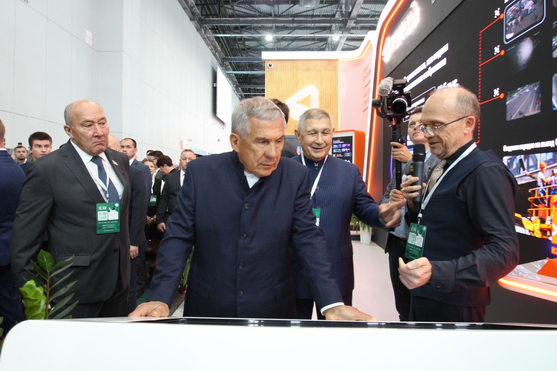 Татарстан 2030 елга “ясалма акыл” кочагында калачак. Бу куркыныч хәл түгелме икән?