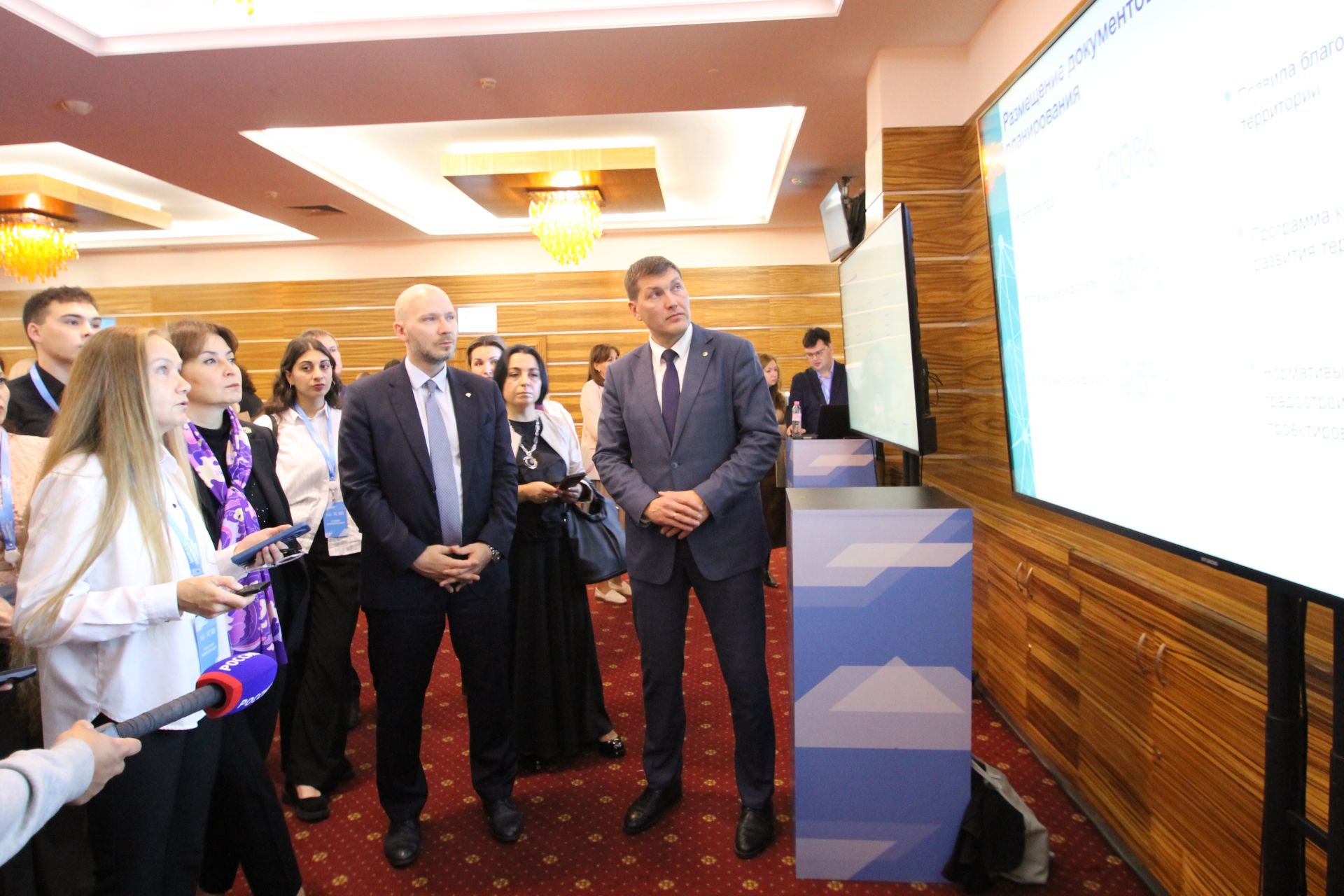 Ләйлә Фазлыева:”Ясалма акыл белән эш йөртү өчен башта үзеңнең акыллы булуың кирәк»