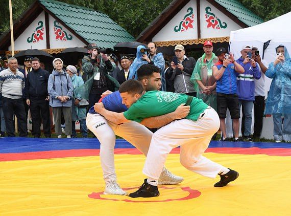 Көрәшчеләр әзерме? «Тренер икенче әти кебек»