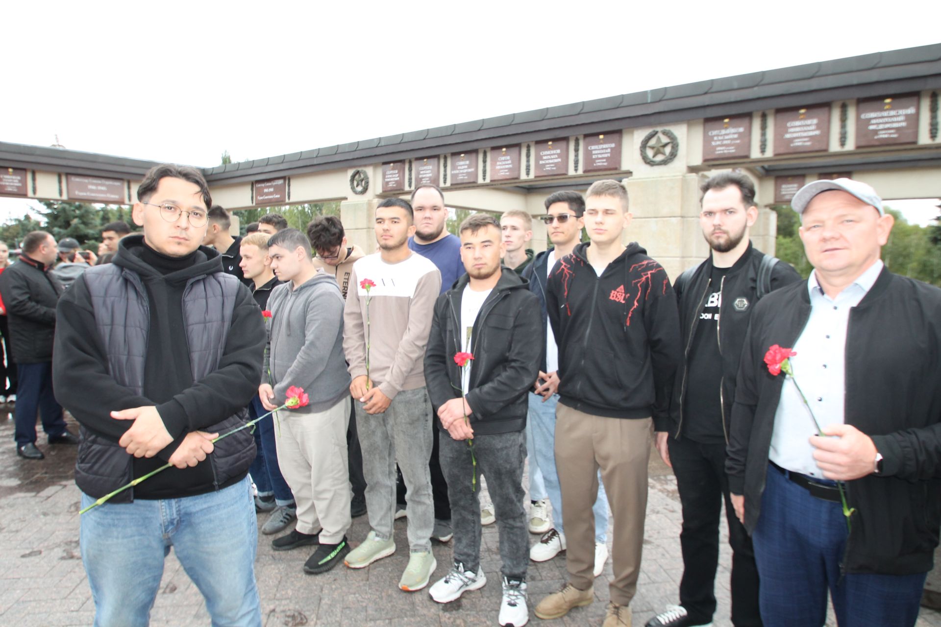 Бүген һәркемнең уяу булуы сорала