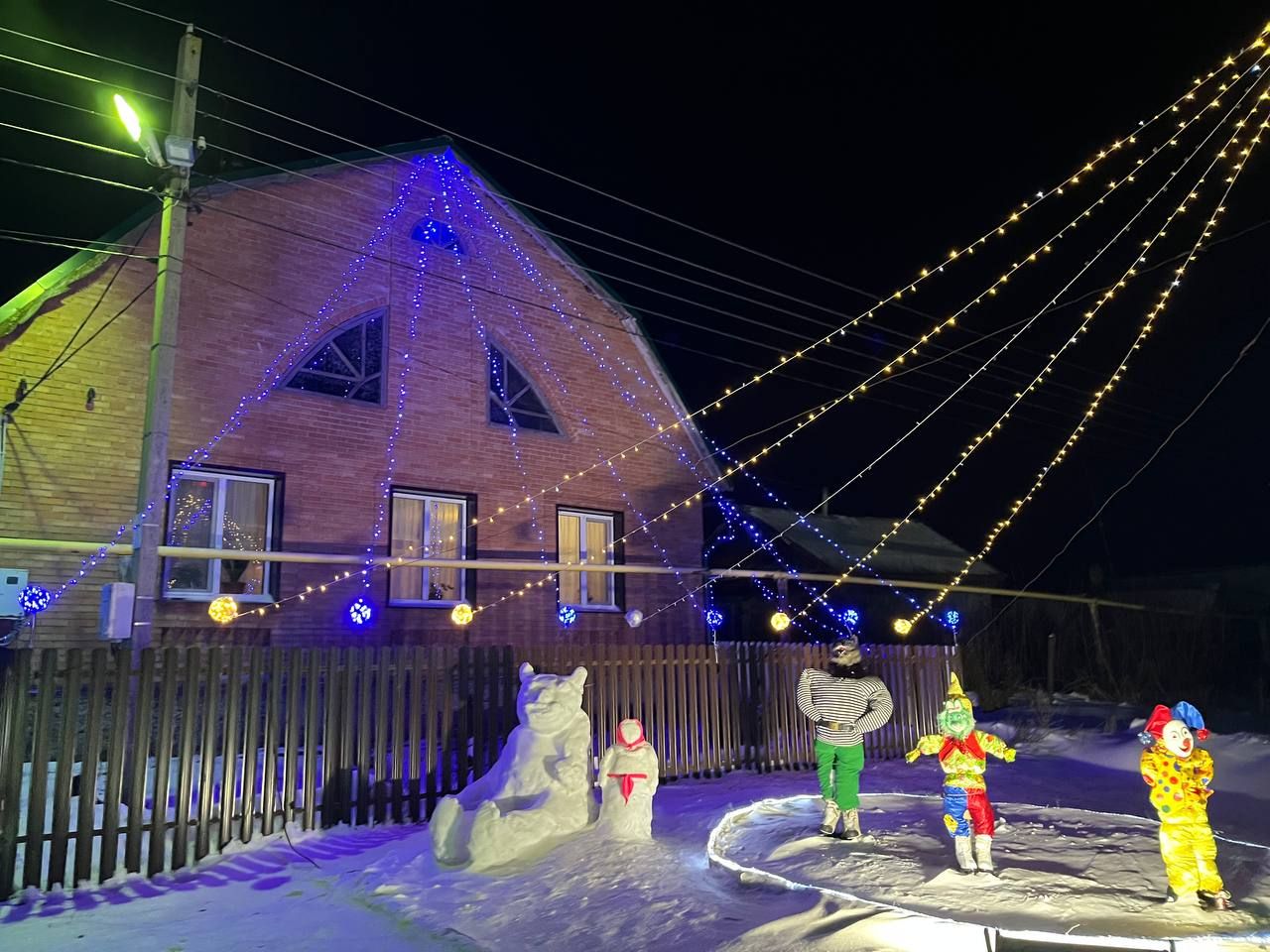 Гаҗәеп авыл: «Безнең авылны Ульяновск шәһәреннән, Чувашиядән, Самарадан кадәр күрергә киләләр»