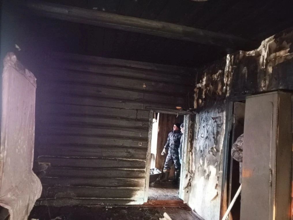 «Балакаем йөгереп чыккан, үзе бер кат трусиктан, яланаяк, күлмәксез...»: Тәтеш районында янгын