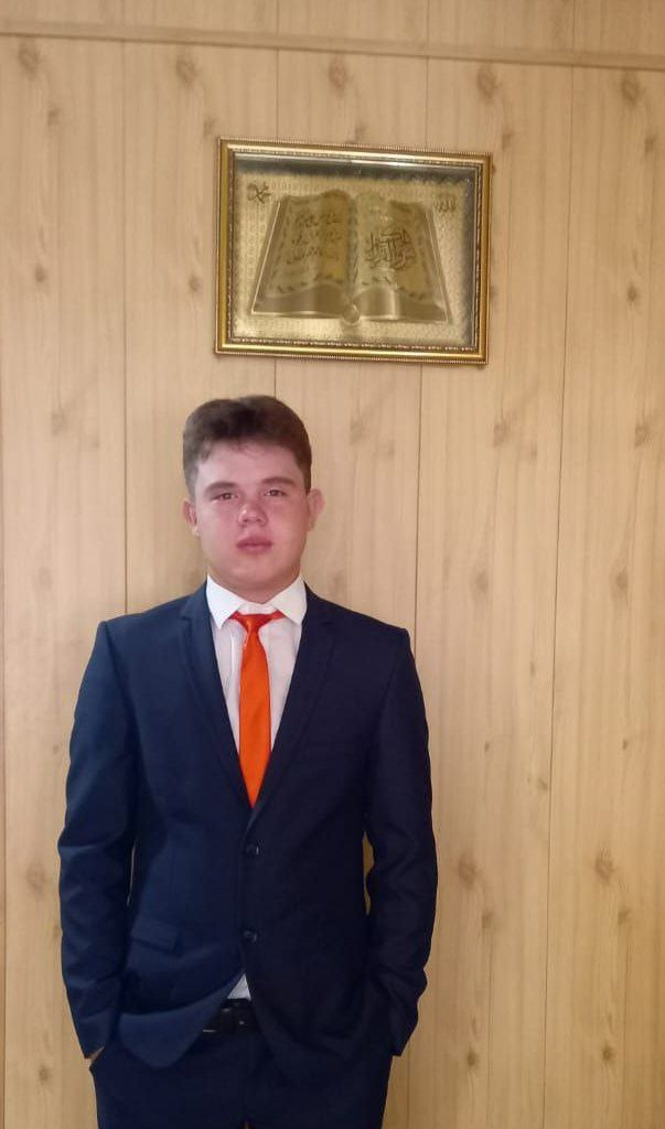 «Башым шартлар дәрәҗәгә җитә...»: 15 яшьлек Әмир Сабиров яман шеш белән көрәшә