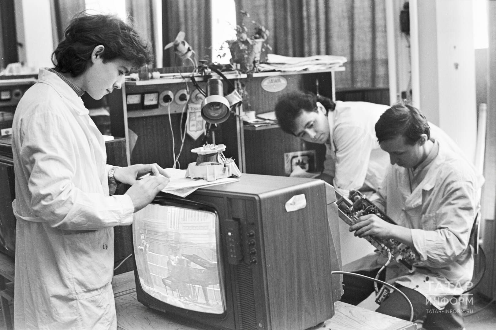 Телевизорда күрсәтердәй башка бернәрсә дә калмады микән дигән фикер туа