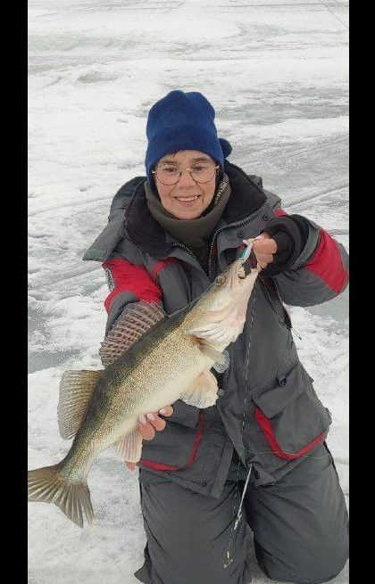 “Дәү әни, сиңа балыкка барырга вакыт!” Рәмзия боз өстендә тынычлык таба