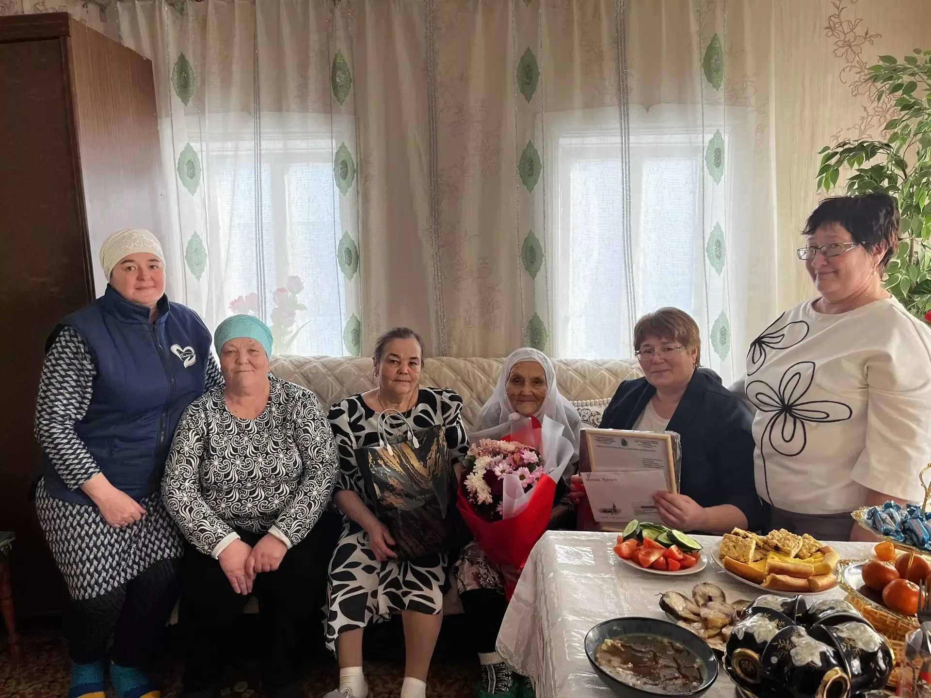 Гомер буе хезмәттә сыналган язмыш