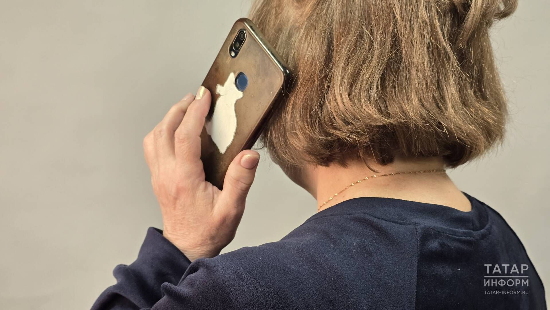 “Акча” яки “бүләк” сүзен ишетүгә, сөйләшүне өзегез!