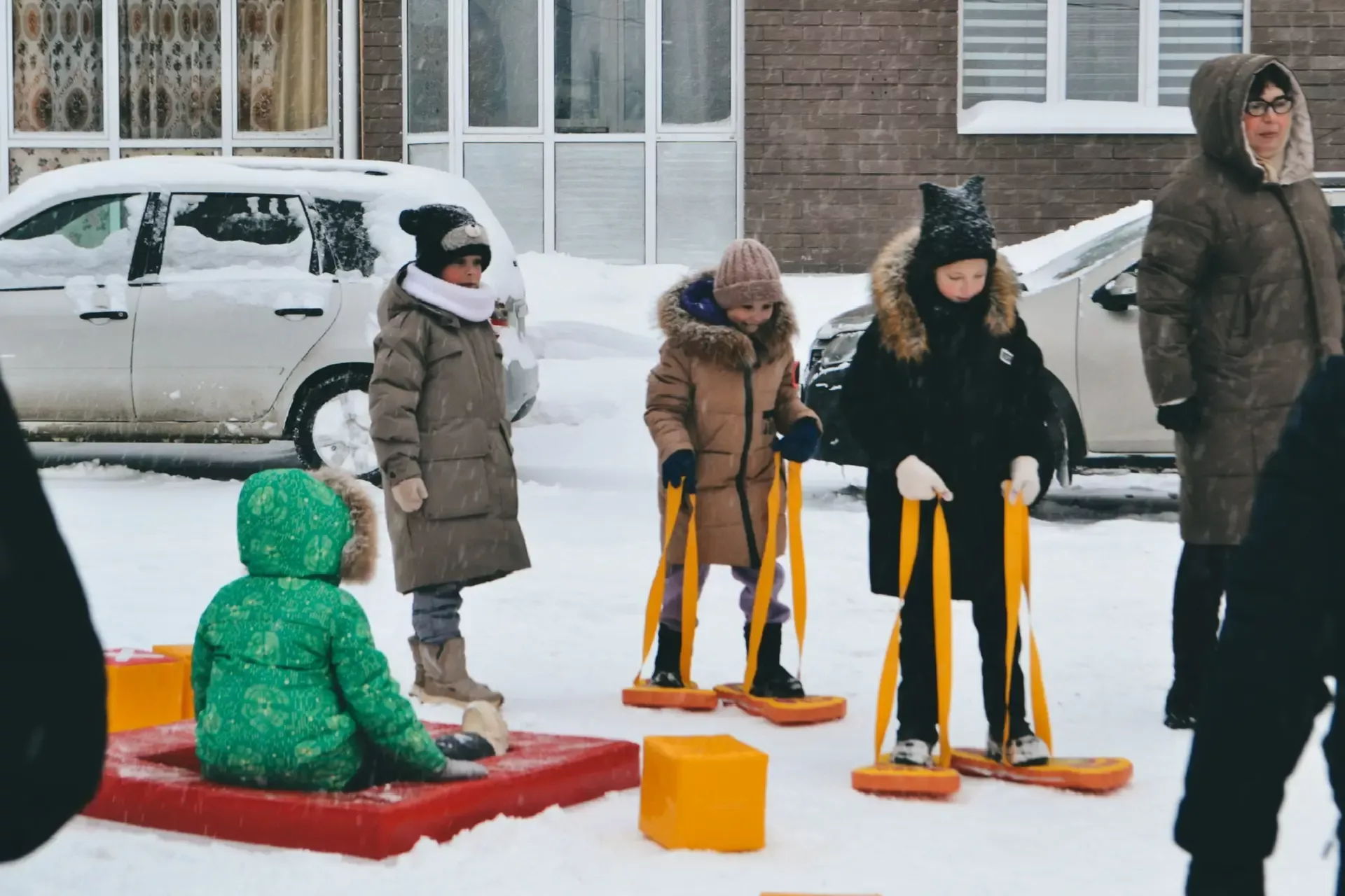 Кар, чәй һәм күршеләр: Апаста кышкы бәйрәм гөрләде